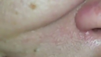 Une Femme Soumise Reçoit Une Éjaculation Interne Orale Et Vaginale