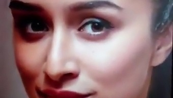 La Sixième Session De Masturbation De Shraddha Kapoor Avec Lubrifiant Et Jouet Sexuel